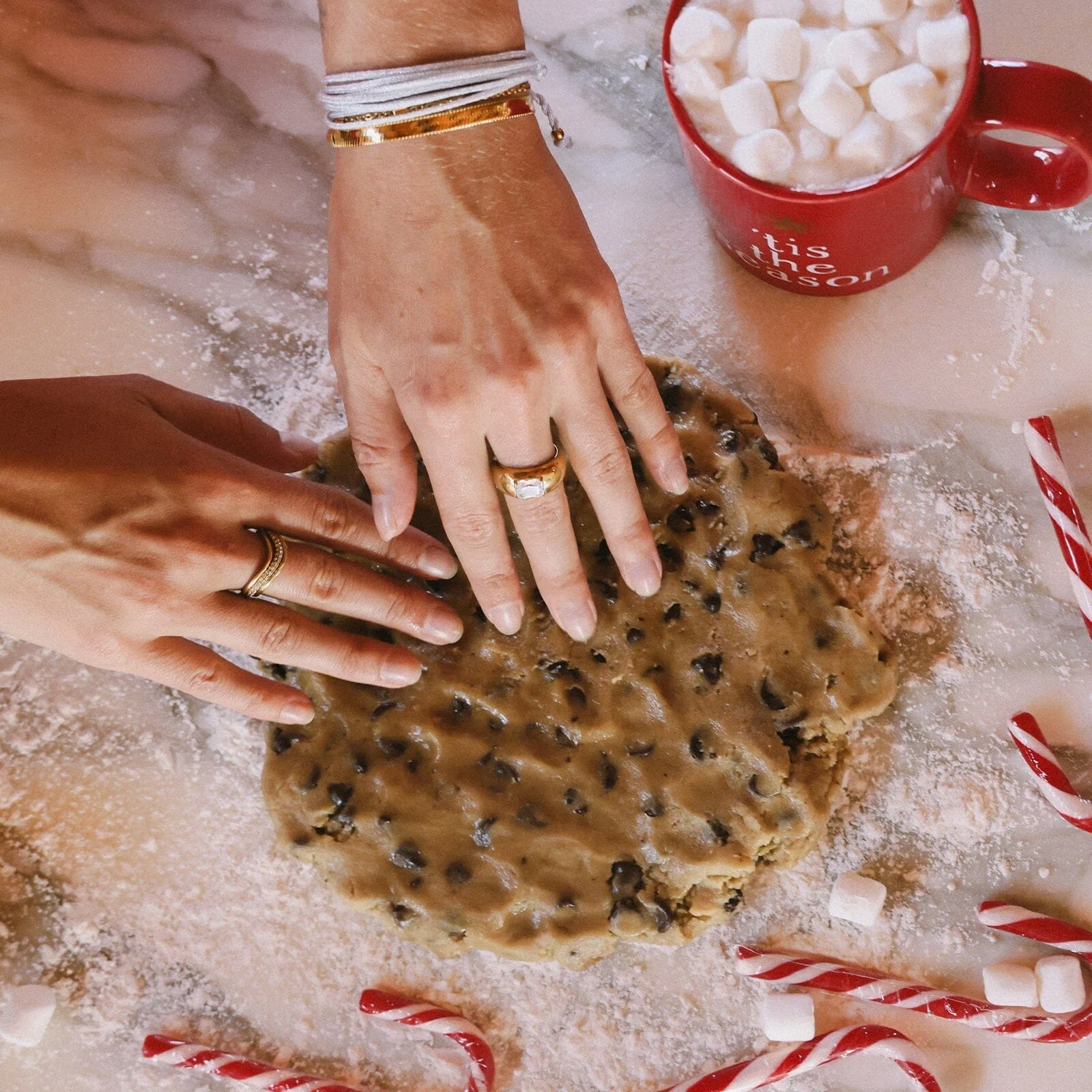 Dome With Stone Ring - Image 3