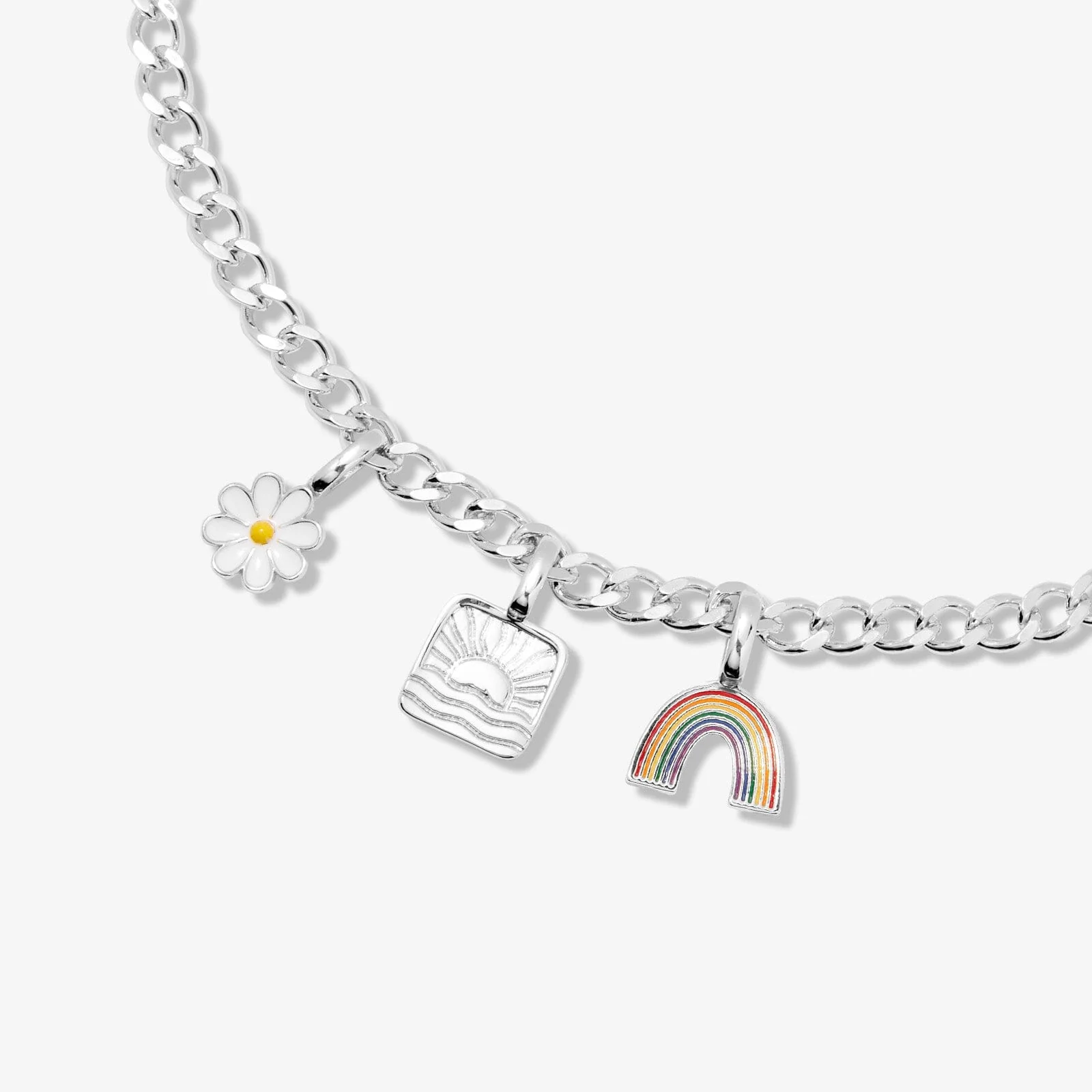 Harper Curb Chain Necklace - Image 8