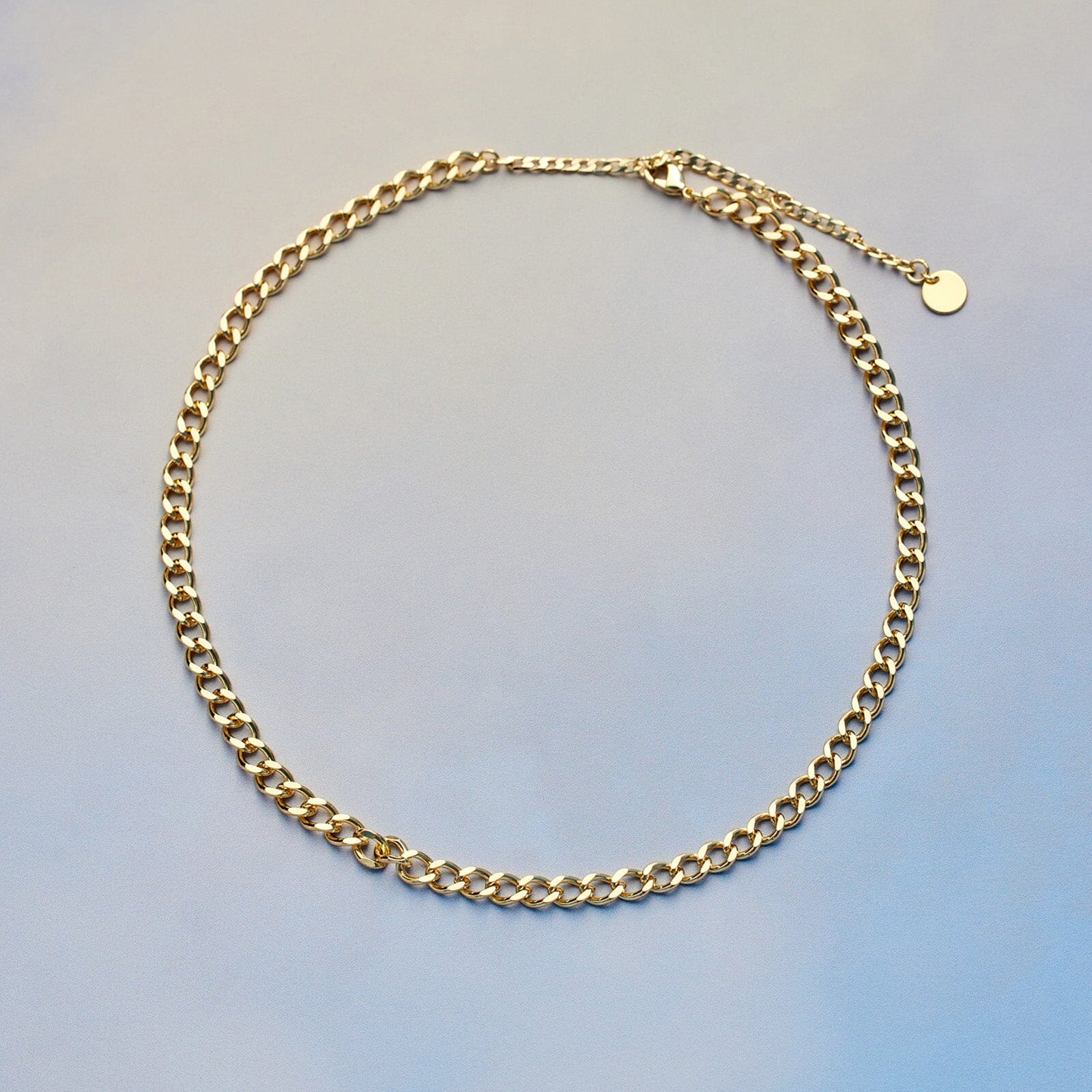 Harper Curb Chain Necklace - Image 9